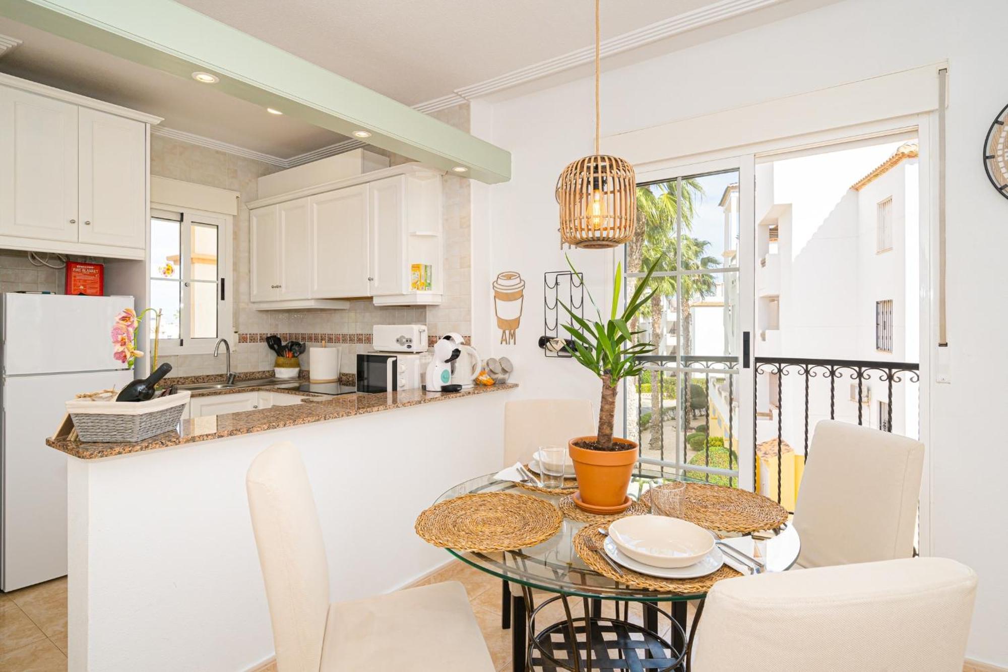 Villamartin Apartment. Excellent Location For Golfers, Cyclists And Hikers Exterior photo